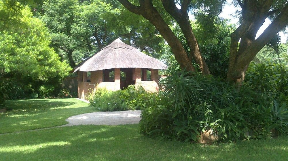 Wozani Lodge Булавайо Экстерьер фото